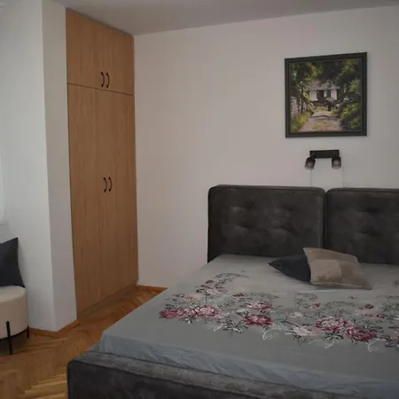 за гости лале Appartamento *